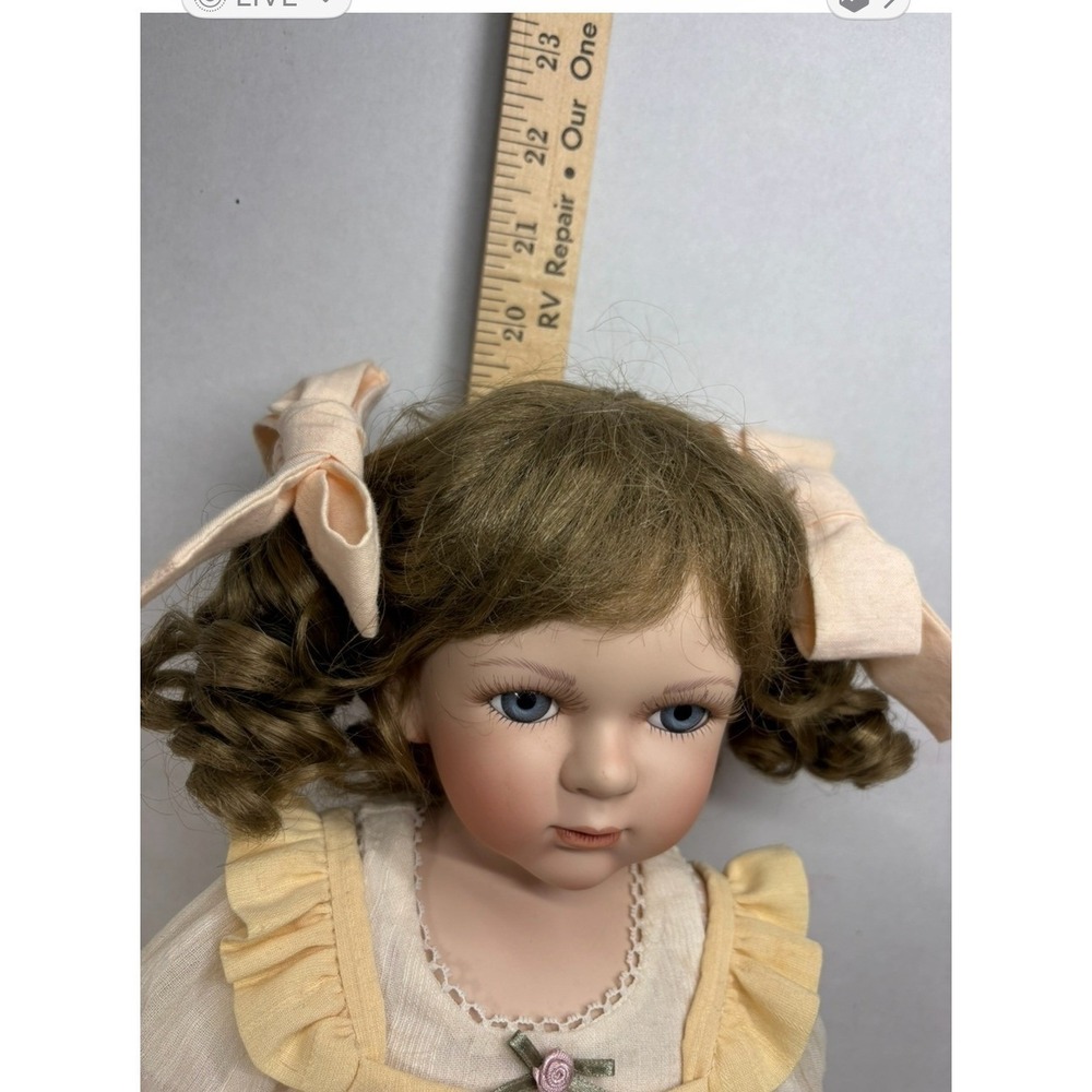 Geppeddo Porcelain Collector Doll 20" Yellow Dress Bloomers Blue Eyes Brown Hair - Picture 7 of 7